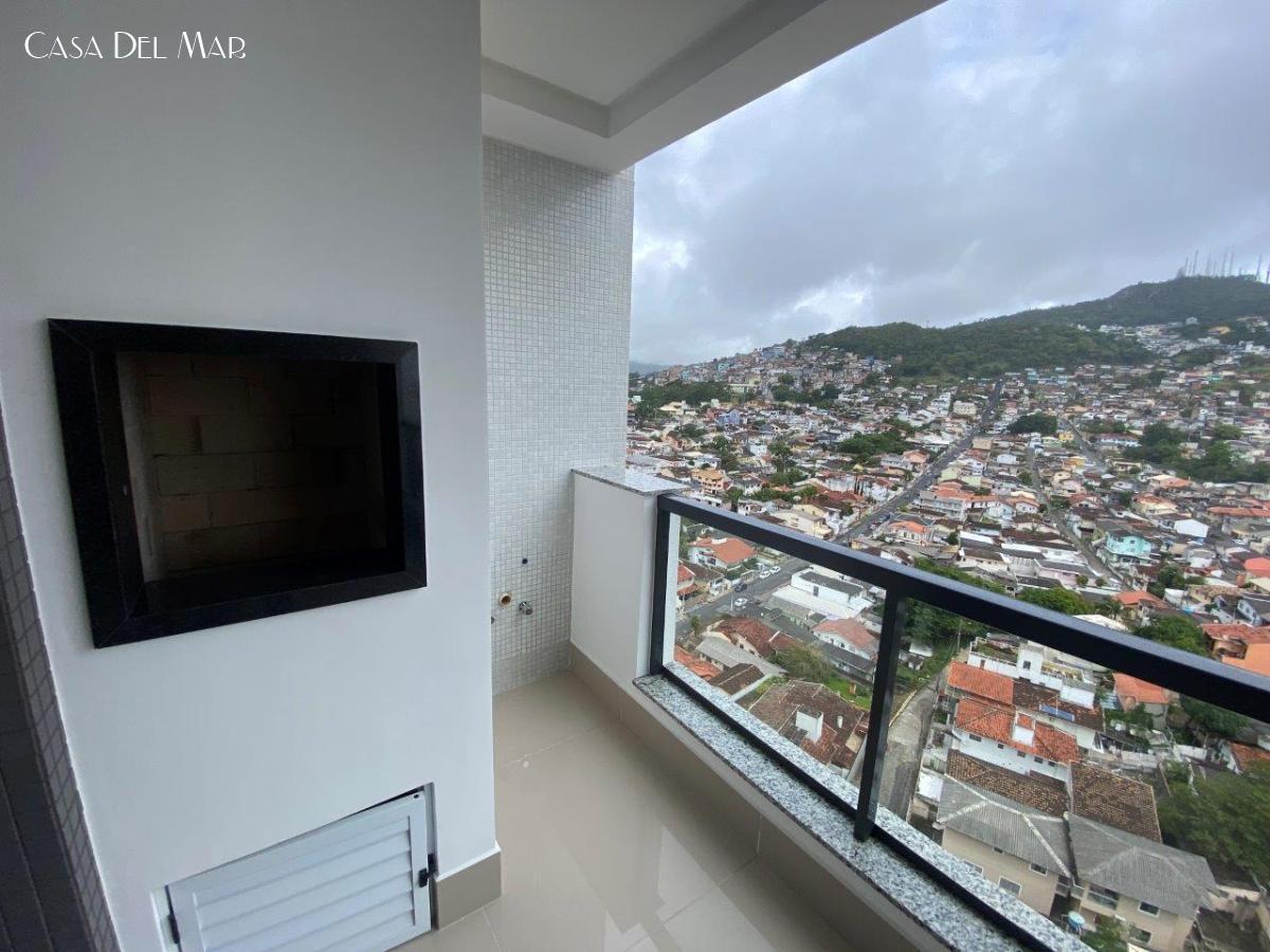 Apartamento de 3 quartos, 123m² no bairro Agronômica, em Florianópolis | Eu Corretor