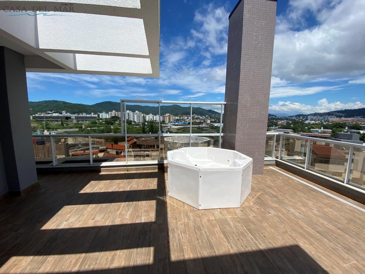 Cobertura de 3 quartos, 147m² no bairro Itacorubi, em Florianópolis | Eu Corretor