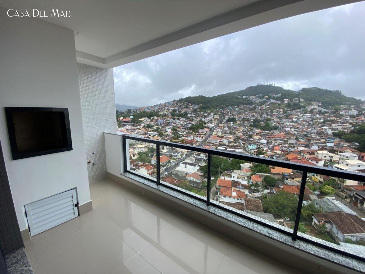 Apartamento de 3 quartos, 123m² no bairro Agronômica, em Florianópolis | Eu Corretor