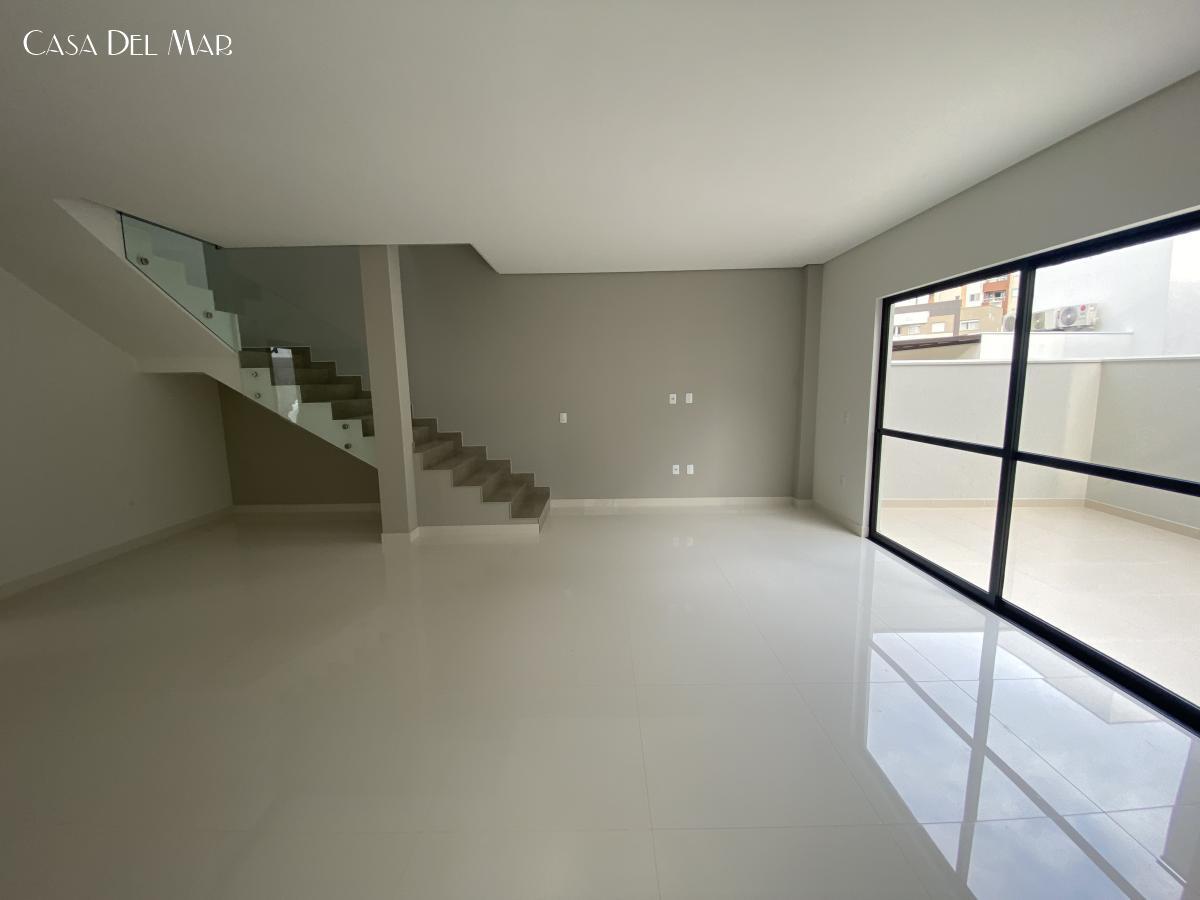 Casa de 3 quartos, 220m² no bairro Córrego Grande, em Florianópolis | Eu Corretor