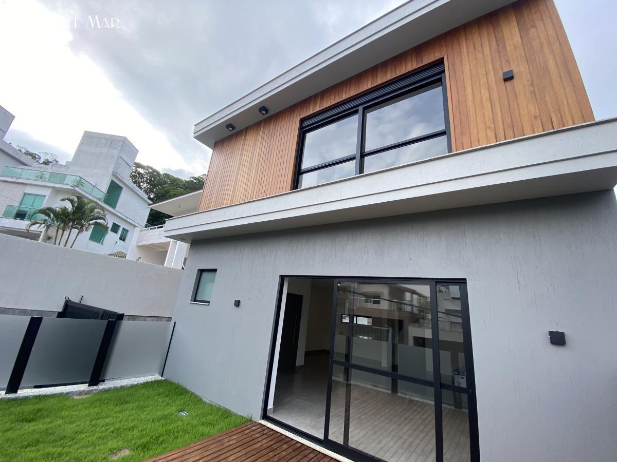 Casa de 3 quartos, 220m² no bairro Córrego Grande, em Florianópolis | Eu Corretor