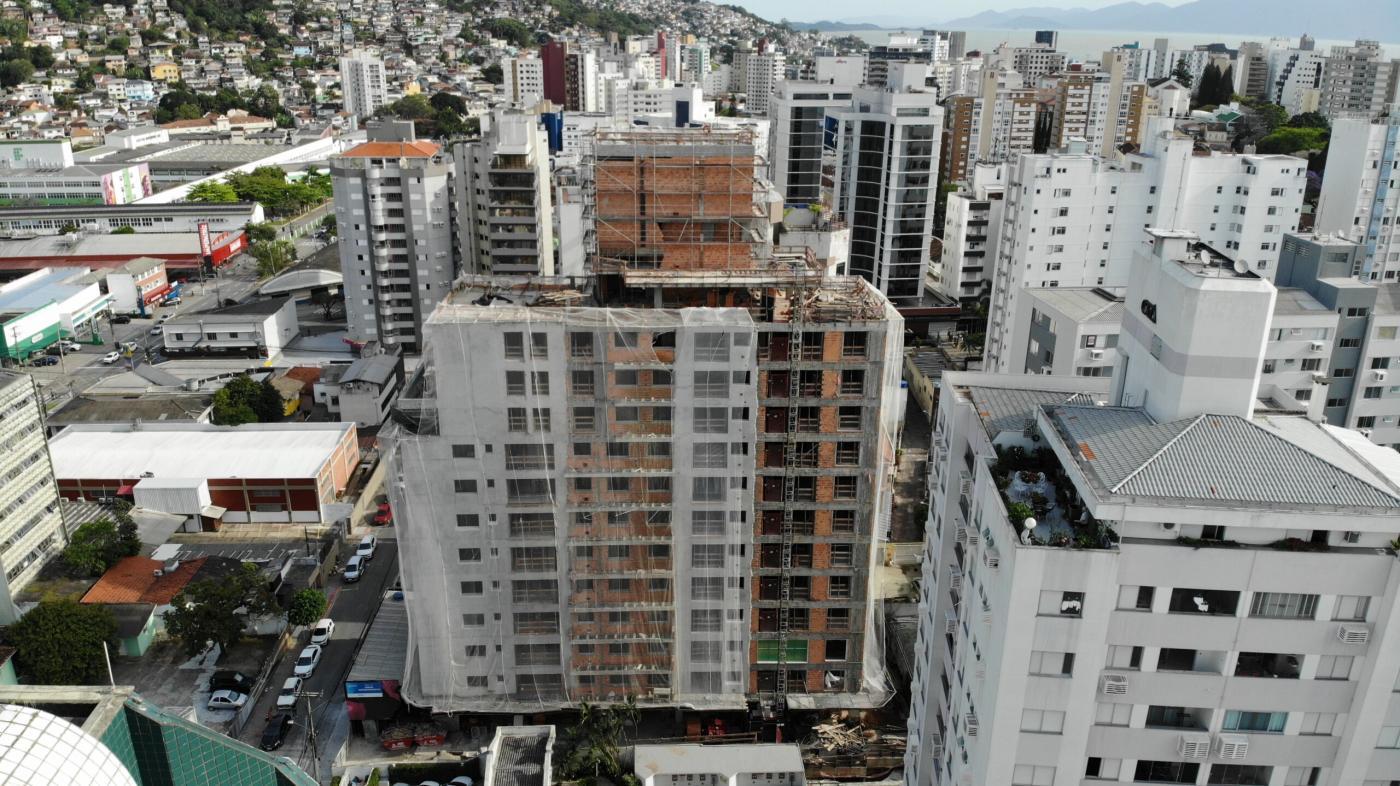 Apartamento de 3 quartos, 107m² no bairro Centro, em Florianópolis | Eu Corretor